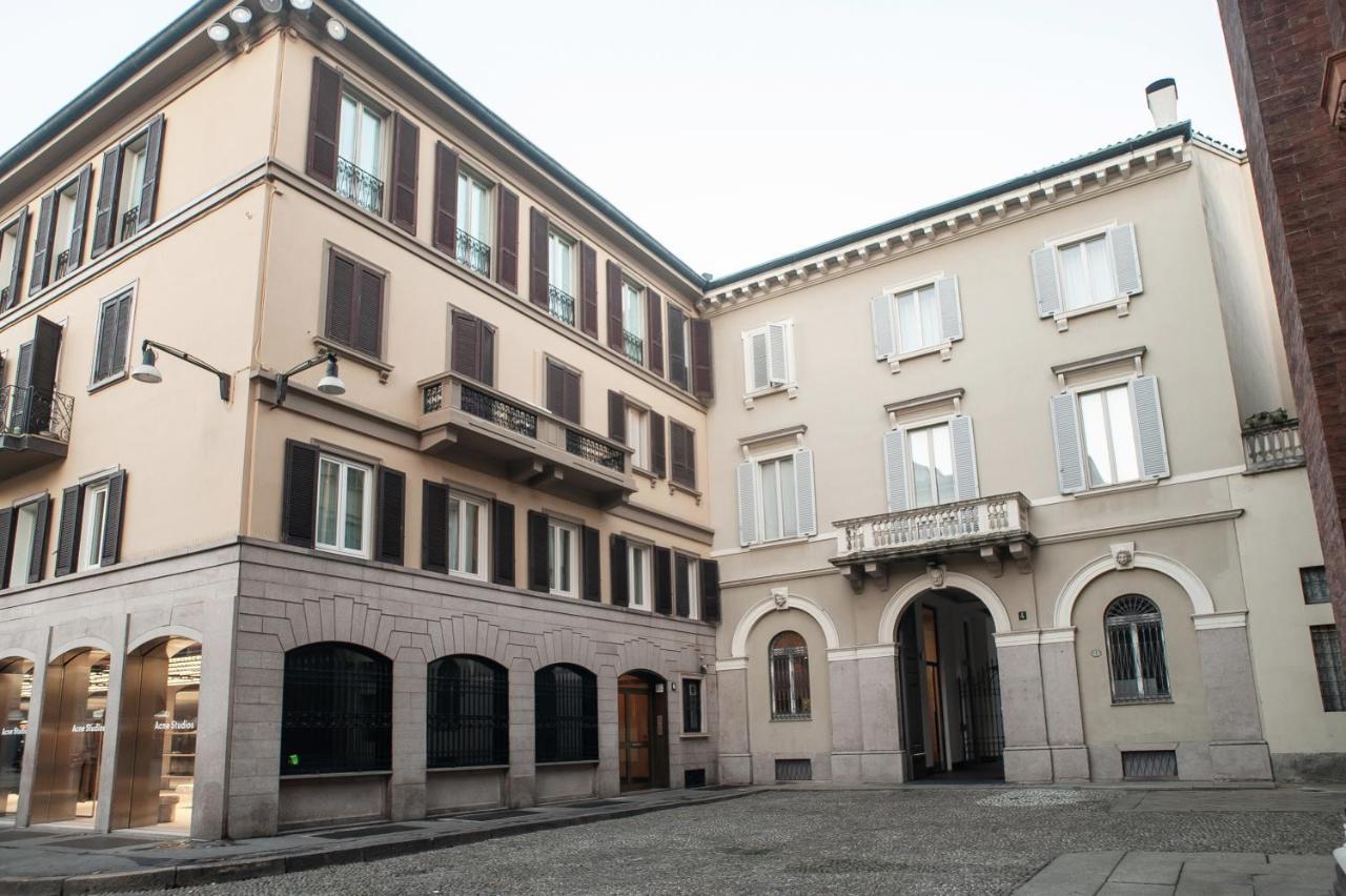 Hotel The Unique à Milan Extérieur photo
